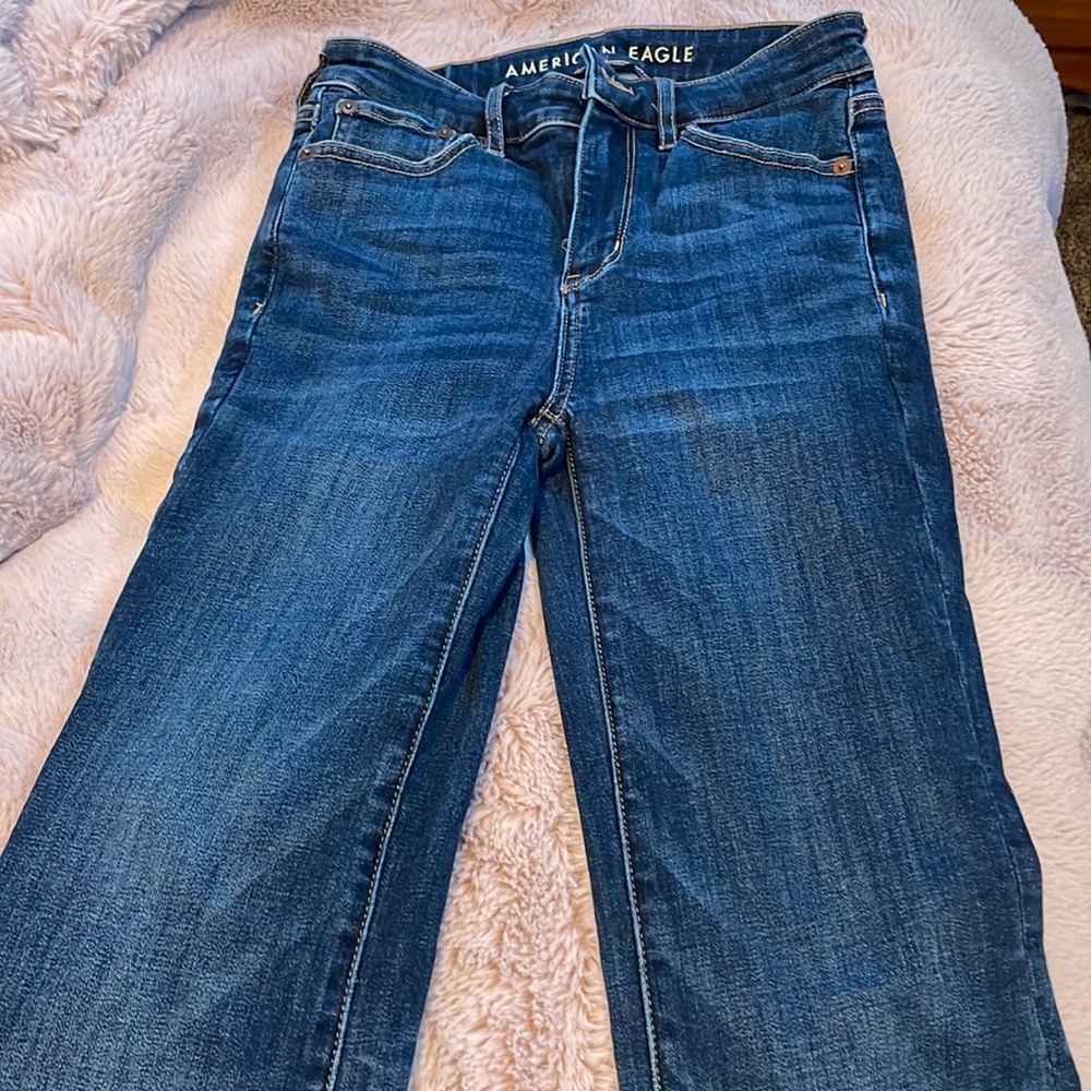 American eagle flared dark blue jeans. Size 0